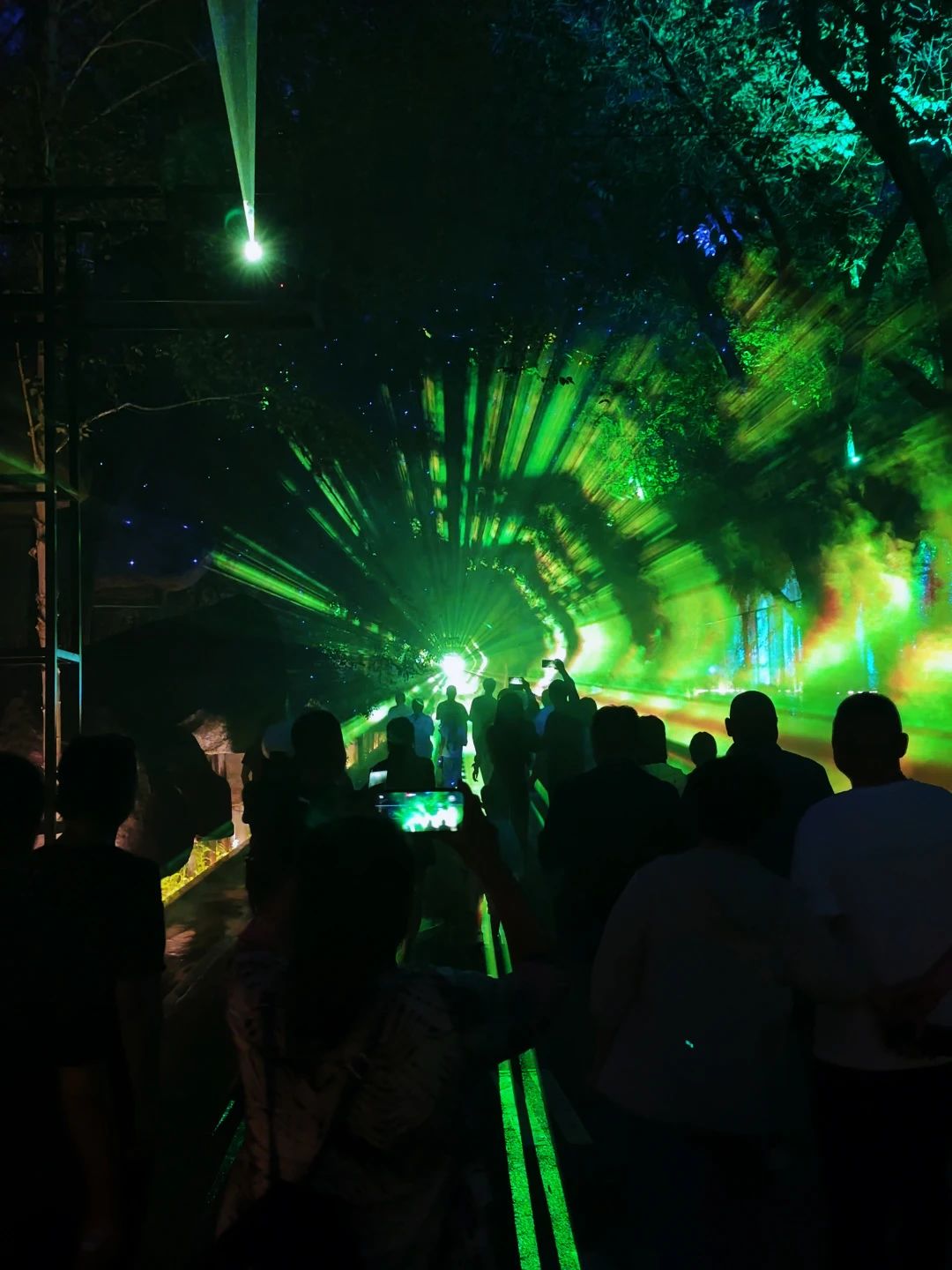 图片关键词 图片关键词