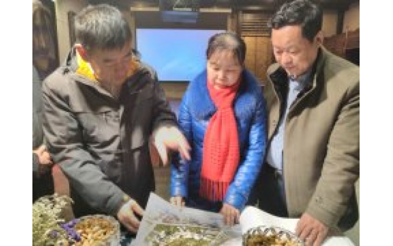 乌鲁木齐副市长赵黎在我爱游戏最新官方网站调研